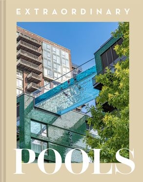 Book cover image - Extraordinary Pools