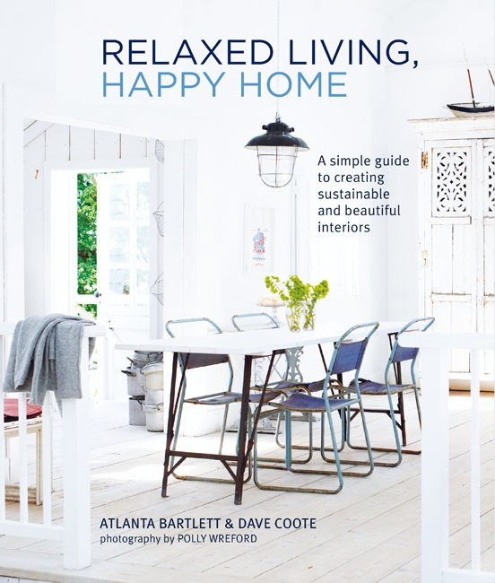 Book cover image - Relaxed Living, Happy Home