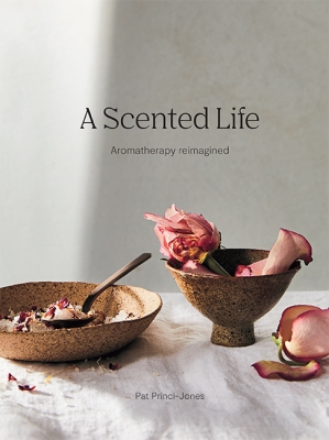 Book cover image - A Scented Life