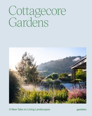 Book cover image - Cottagecore Gardens
